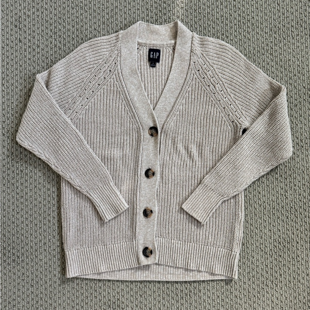 Gap Women’s Cardigan - Oatmeal Small
